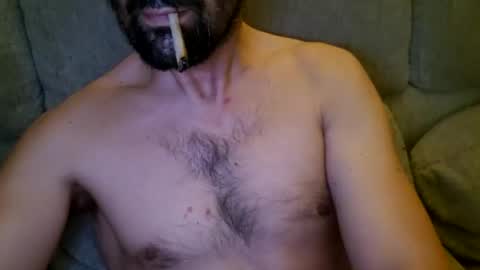 Snapshot of julian38000 chatting on 04/13/26, 04:29 julian38000 online show from 04/13/26, 04:29