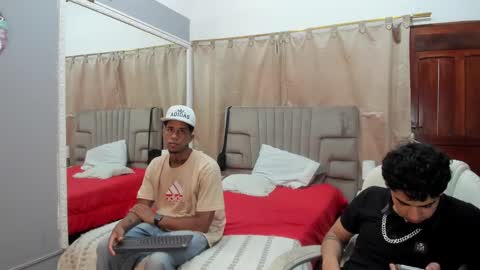 Snapshot of julian_billy chatting on 01/30/25, 05:49 julian billy online show from 01/30/25, 05:49