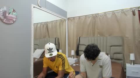 Snapshot of julian_billy chatting on 02/10/25, 06:03 julian billy online show from 02/10/25, 06:03