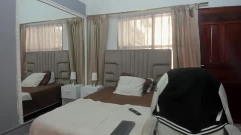 Snapshot of julian_billy chatting on 02/15/25, 02:55 julian billy online show from 02/15/25, 02:55