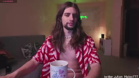 julian_cassablanca online show from 06/12/26, 12:20