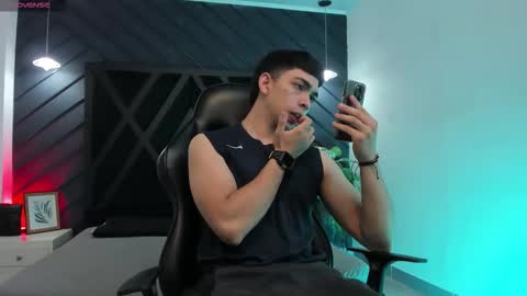 JULIAN  online show from 01/12/26, 11:26