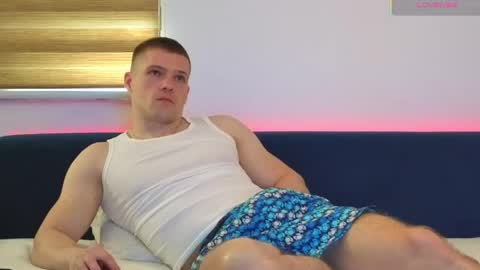julian_turner online show from 05/18/26, 01:06