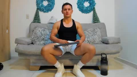 Snapshot of julian_wallace chatting on 12/31/24, 03:34 julian_wallace online show from 12/31/24, 03:34