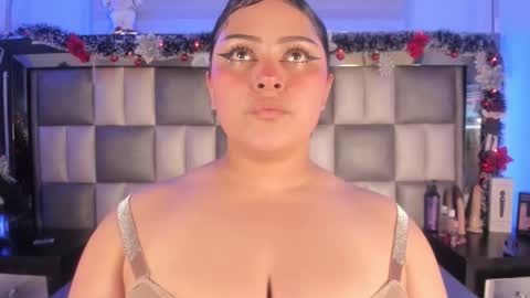 juliana_js_ online show from 12/18/25, 04:07