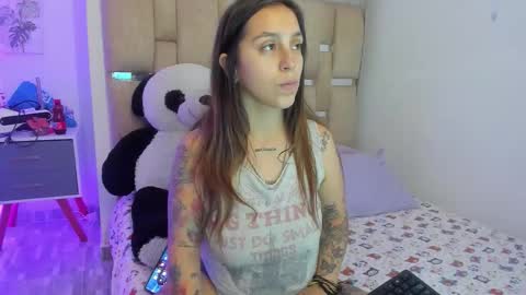 JulianaCarter online show from 12/02/25, 04:24