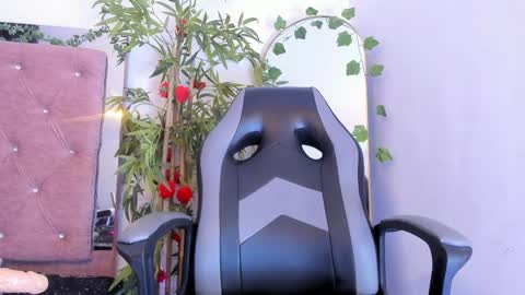 JulianaCarter online show from 04/25/26, 09:23
