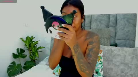 Snapshot of julianamiller chatting on 07/27/26, 02:18 juli online show from 07/27/26, 02:18