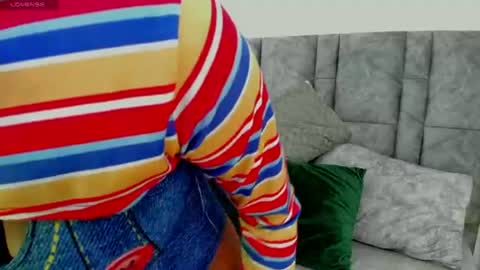 Snapshot of julianamiller chatting on 08/03/26, 02:21 juli online show from 08/03/26, 02:21