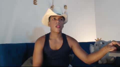 Snapshot of juliannmattius chatting on 10/14/25, 04:08 Juliann online show from 10/14/25, 04:08