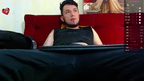 Snapshot of juliano_777 chatting on 03/11/25, 03:05 Call me Juliano independent model online show from 03/11/25, 03:05