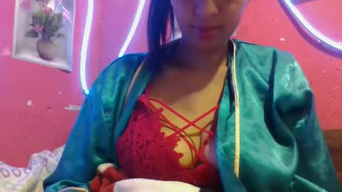 julie0612 online show from 04/06/26, 11:38