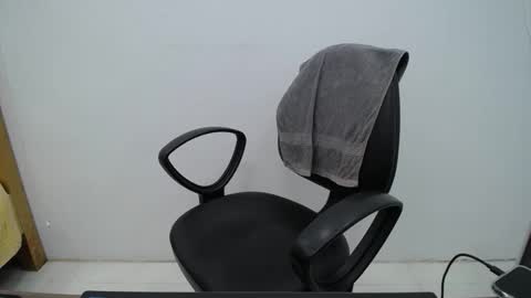 julie9x online show from 02/03/26, 02:53