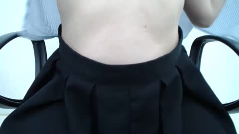 julie9x online show from 04/10/26, 09:08