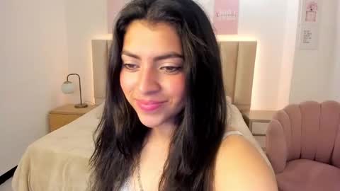 julie_devani online show from 11/20/25, 08:41