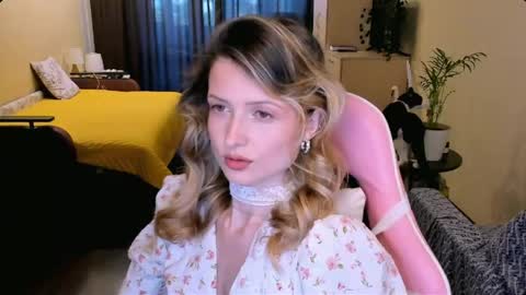 Julie online show from 05/21/26, 02:24