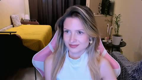 Julie online show from 05/28/26, 02:36