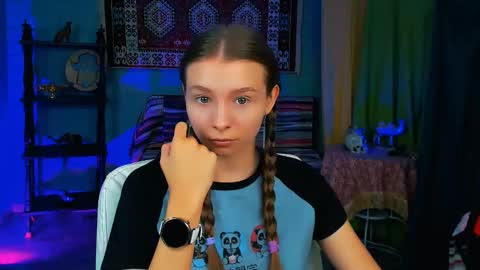 juliedaniel online show from 09/15/25, 04:12