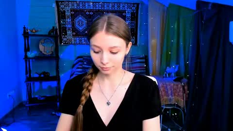 juliedaniel online show from 04/13/26, 08:09