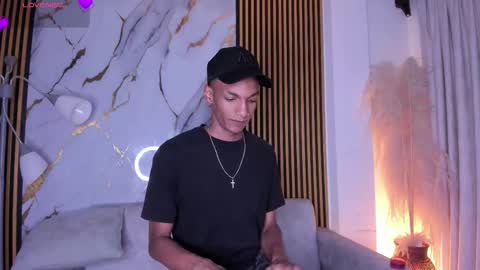 Julien online show from 03/08/26, 12:31