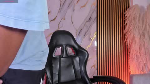 Julien online show from 04/01/26, 11:55