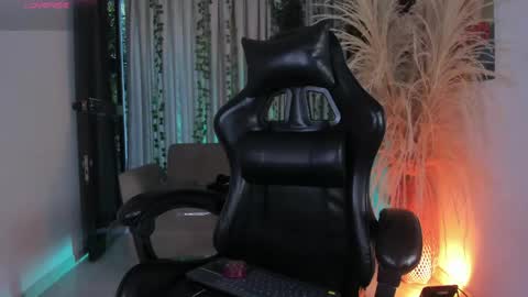 Julien online show from 05/13/26, 11:18