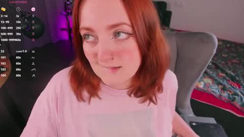 Snapshot of juliet_schoolgirl chatting on 02/15/25, 03:39 Juliet online show from 02/15/25, 03:39