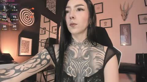 juliet_sourire online show from 04/23/26, 01:35