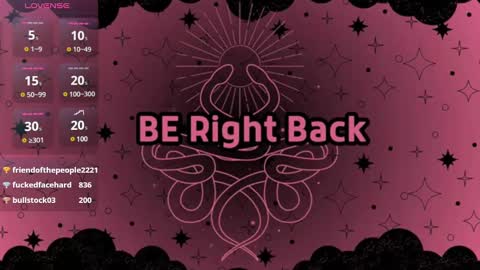 Snapshot of julieta_coopeer_ chatting on 12/27/24, 03:59 Julieta online show from 12/27/24, 03:59