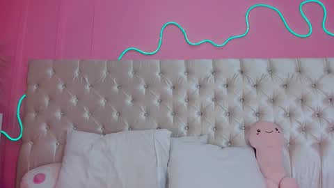 Julieta  online show from 02/23/26, 12:02