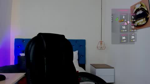 Julieta Mille online show from 09/12/25, 12:05