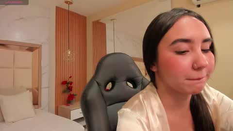     online show from 10/11/25, 10:36