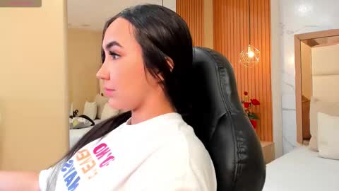     online show from 11/25/25, 09:48