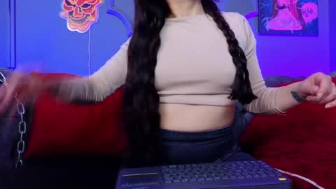  Julieta  online show from 02/20/25, 12:15