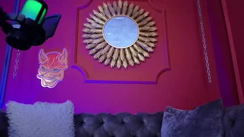  Julieta  online show from 03/06/26, 12:01