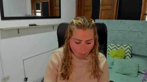 julieta_star69 online show from 01/12/26, 07:08