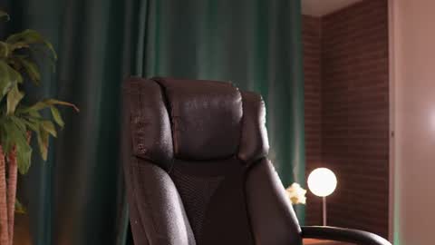 julieta_valencia online show from 07/11/26, 12:46