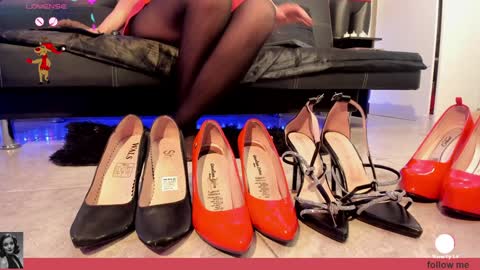 Julieta wall online show from 12/11/24, 12:33