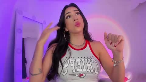 julietabomgv online show from 01/21/25, 03:37