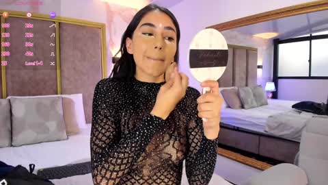 Julieta online show from 12/31/24, 01:08