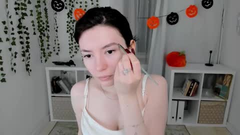 Julieta or Jully online show from 10/31/25, 05:41