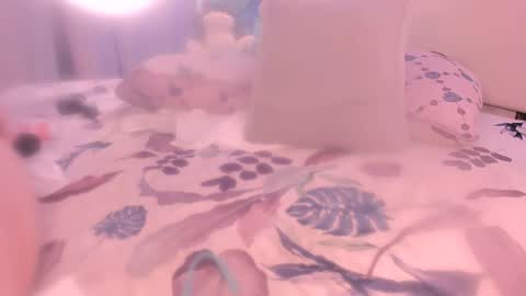 Julieta Vargas online show from 01/04/25, 10:24