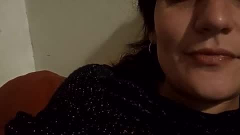 julietfranc28 online show from 04/12/26, 05:45