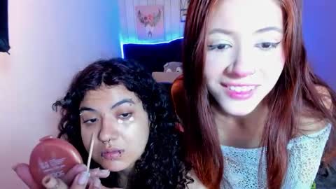 Julieth  online show from 11/08/25, 01:55