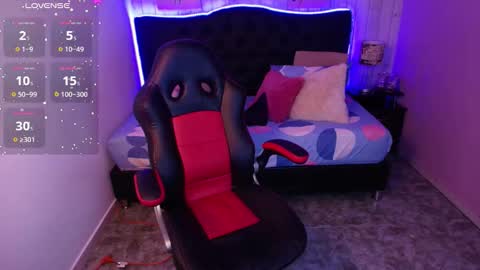 Julieth  online show from 11/15/25, 01:51