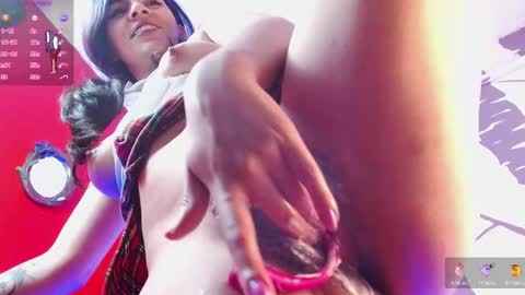 Snapshot of julieth_sex1 chatting on 02/18/25, 12:39 online show from 02/18/25, 12:39