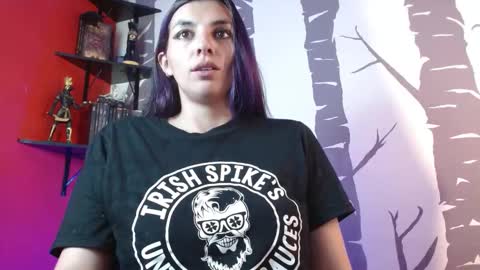 Snapshot of julieth_sex1 chatting on 02/22/25, 04:09 online show from 02/22/25, 04:09