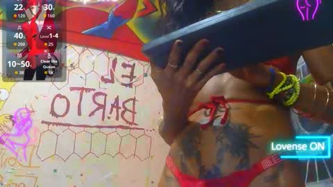 Snapshot of julieth_wolf chatting on 09/15/25, 09:42 Julieth Wolf online show from 09/15/25, 09:42