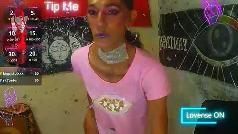 Snapshot of julieth_wolf chatting on 11/08/25, 08:51 Julieth Wolf online show from 11/08/25, 08:51