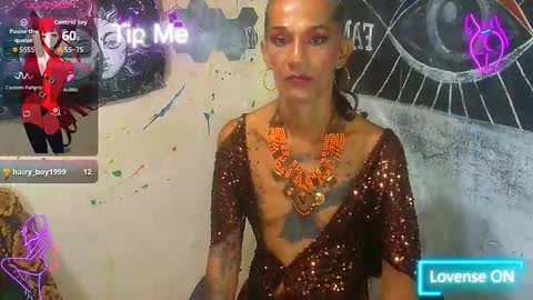 Snapshot of julieth_wolf chatting on 11/23/25, 08:08 Julieth Wolf online show from 11/23/25, 08:08